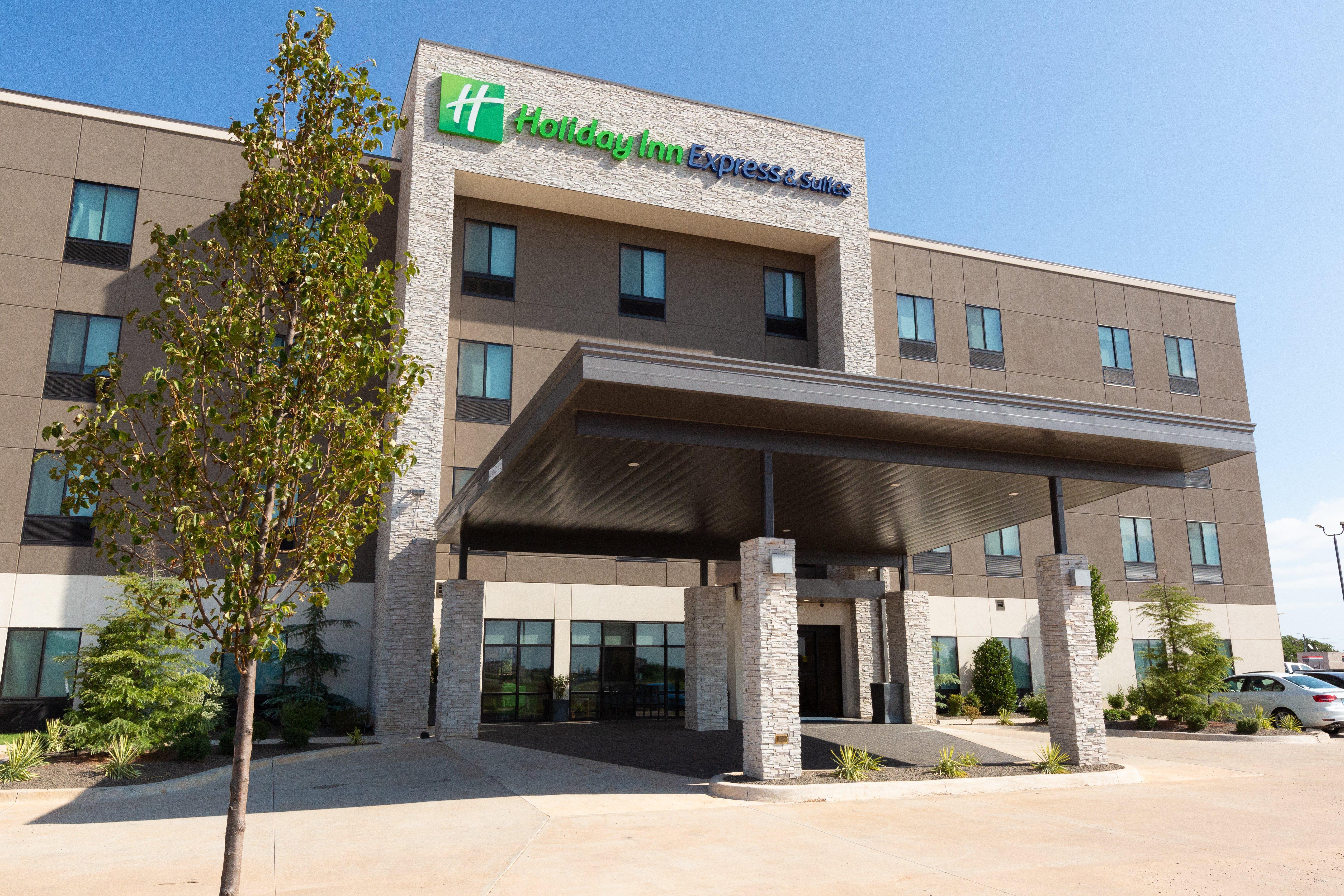 Holiday Inn Express & Suites - Kingfisher, An Ihg Hotel Екстер'єр фото